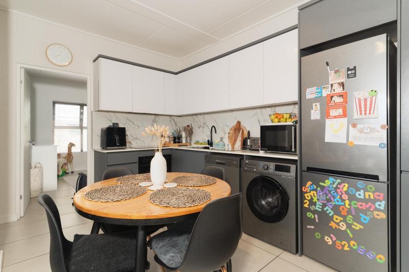 2 Bedroom Property for Sale in The Huntsman Western Cape